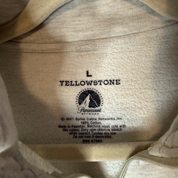 Yellowstone Sweatshirt Quarter Zip Western Montana Dutton Ranch - Picture 2 of 3